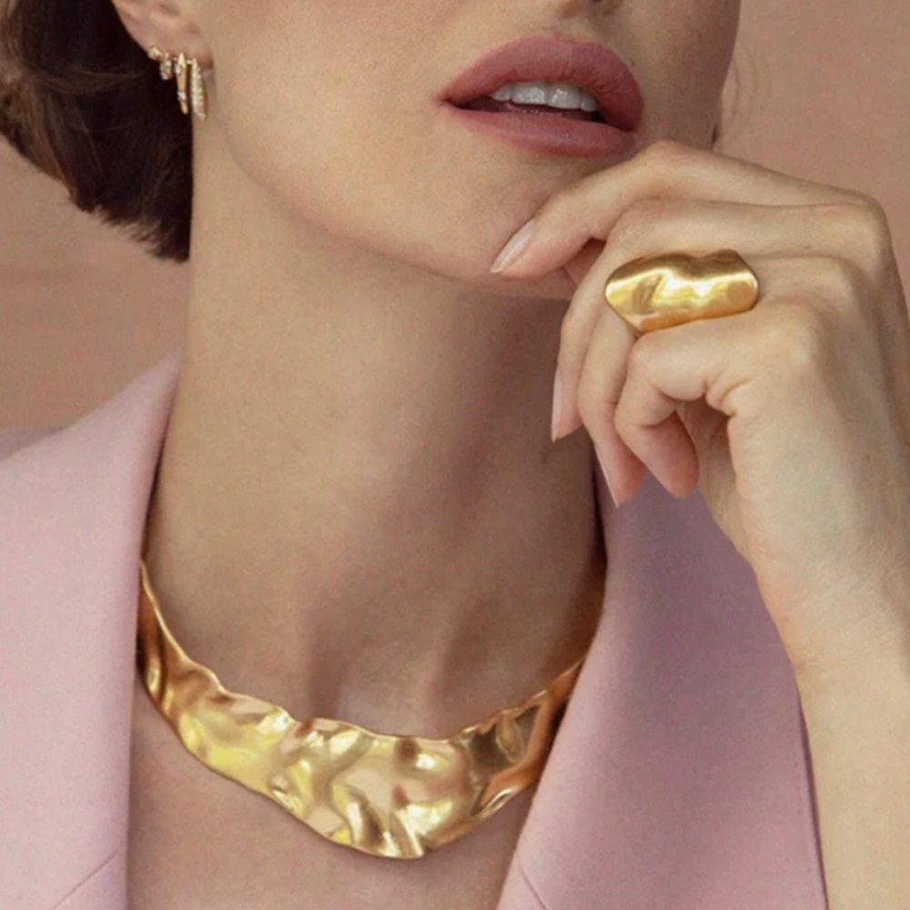 Kendra Scott set